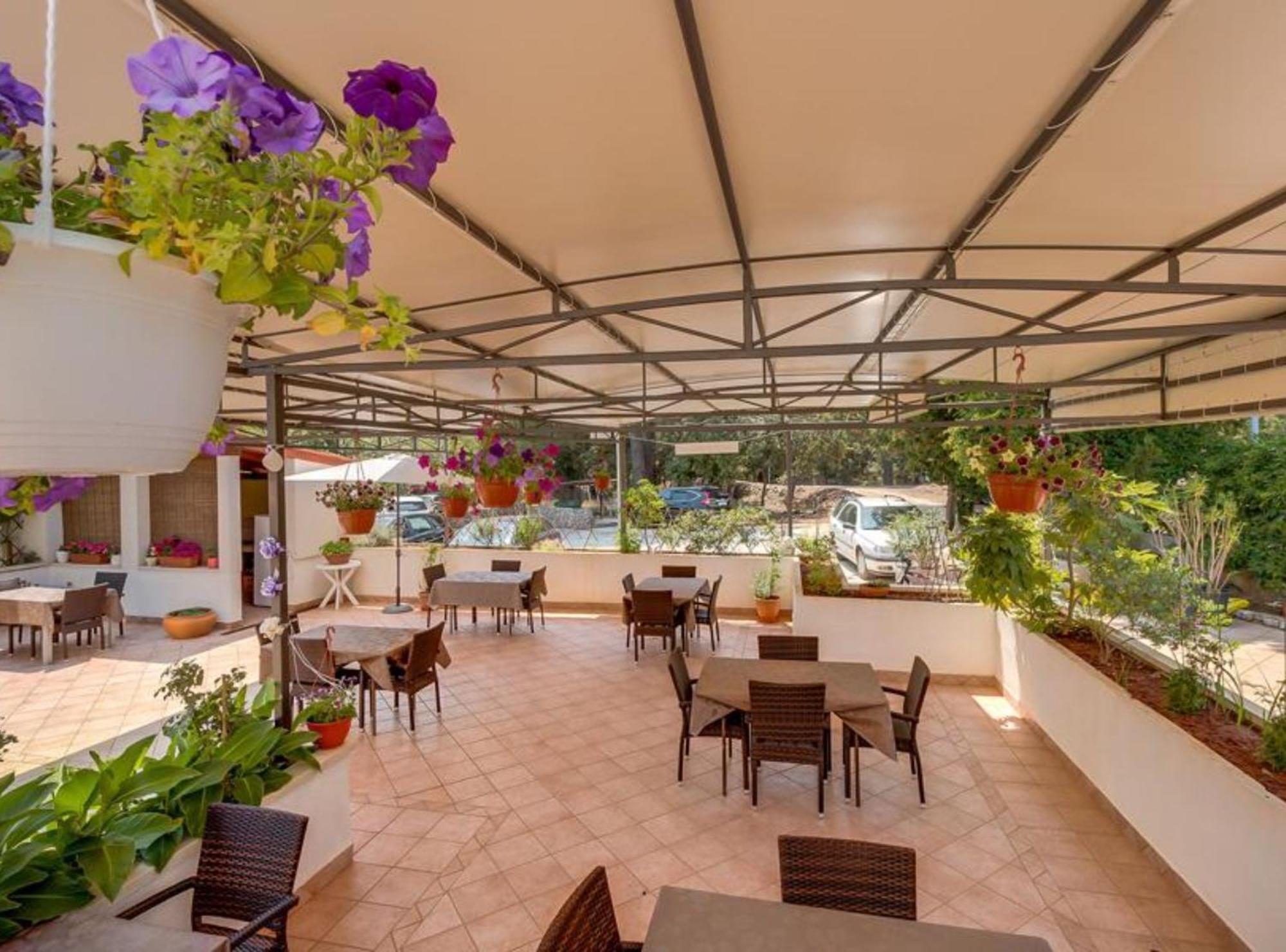 Pansion Belvedere Mali Lošinj Exteriér fotografie