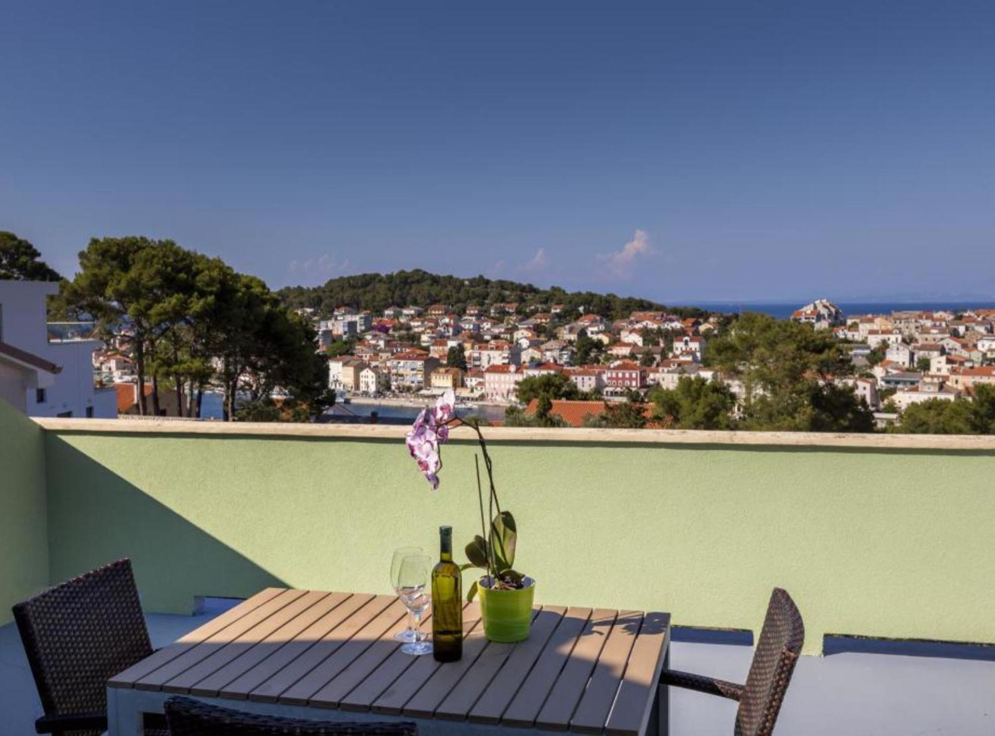 Pansion Belvedere Mali Lošinj Exteriér fotografie
